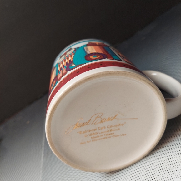 Laurel Burch cats collector mug retired - Picture 3 of 4